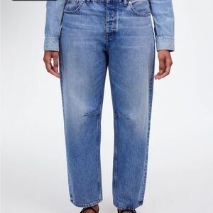 Madewell The Curvy Darted Barrel-Leg Jean size 28